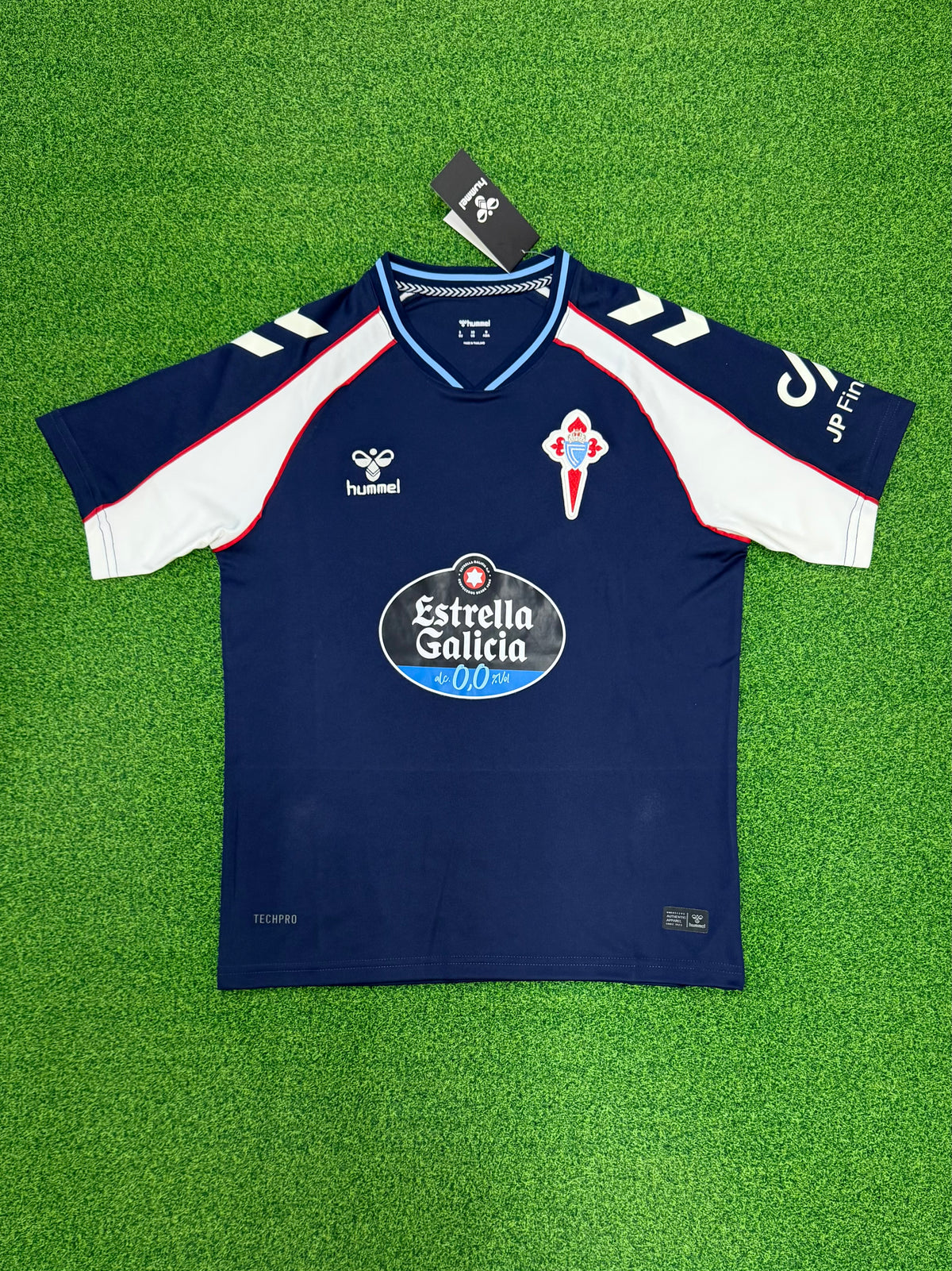 Celta Vigo away 2026-27
