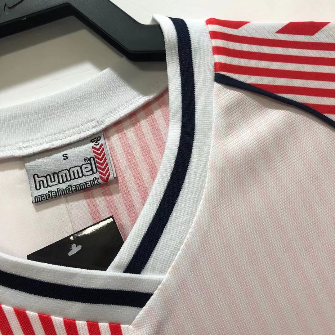Danimarca away 1986