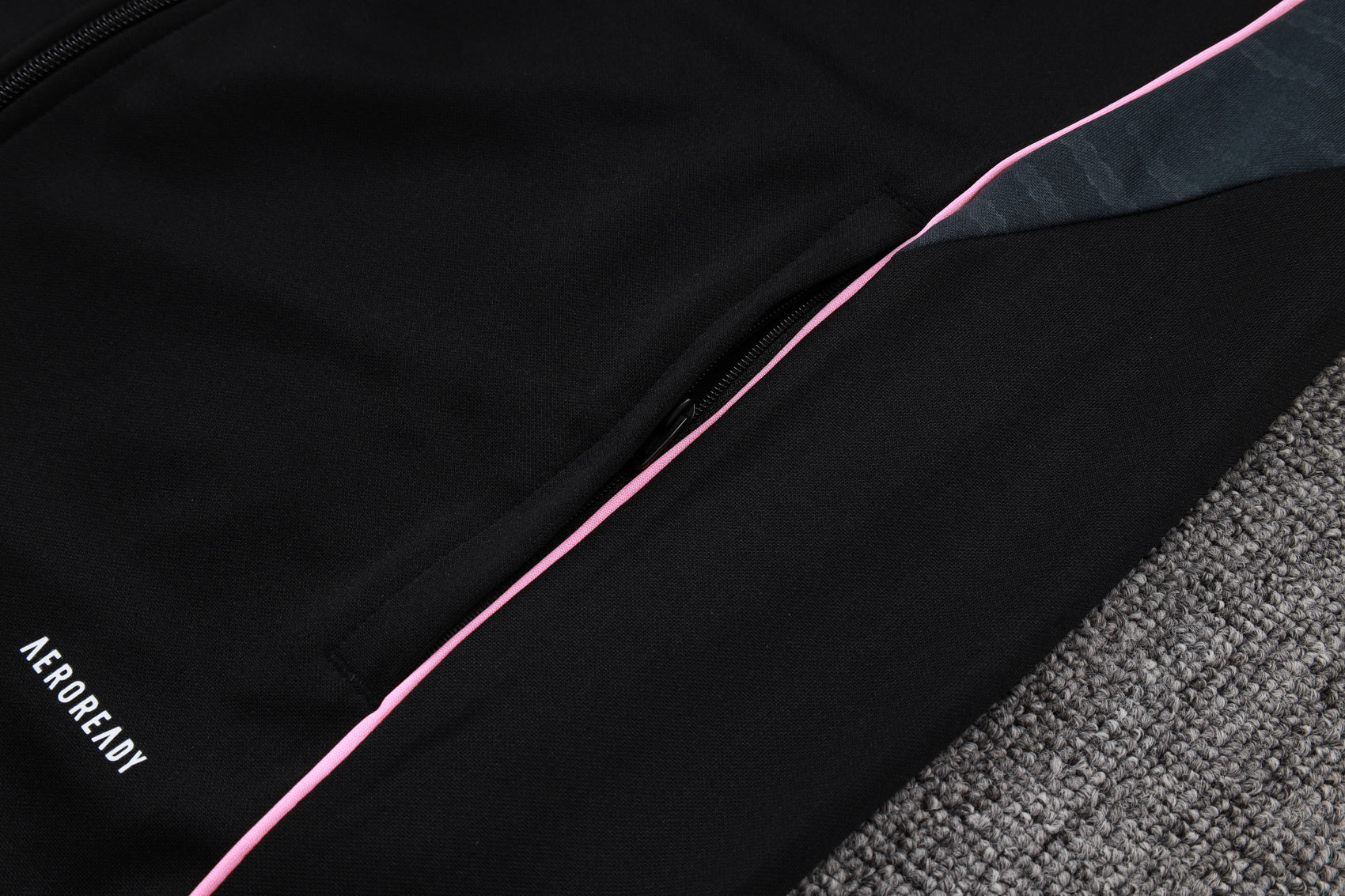 Tuta Juventus Zip Intera | Nera, Verde, Rosa, Gialla - Allenamento 2025/2026