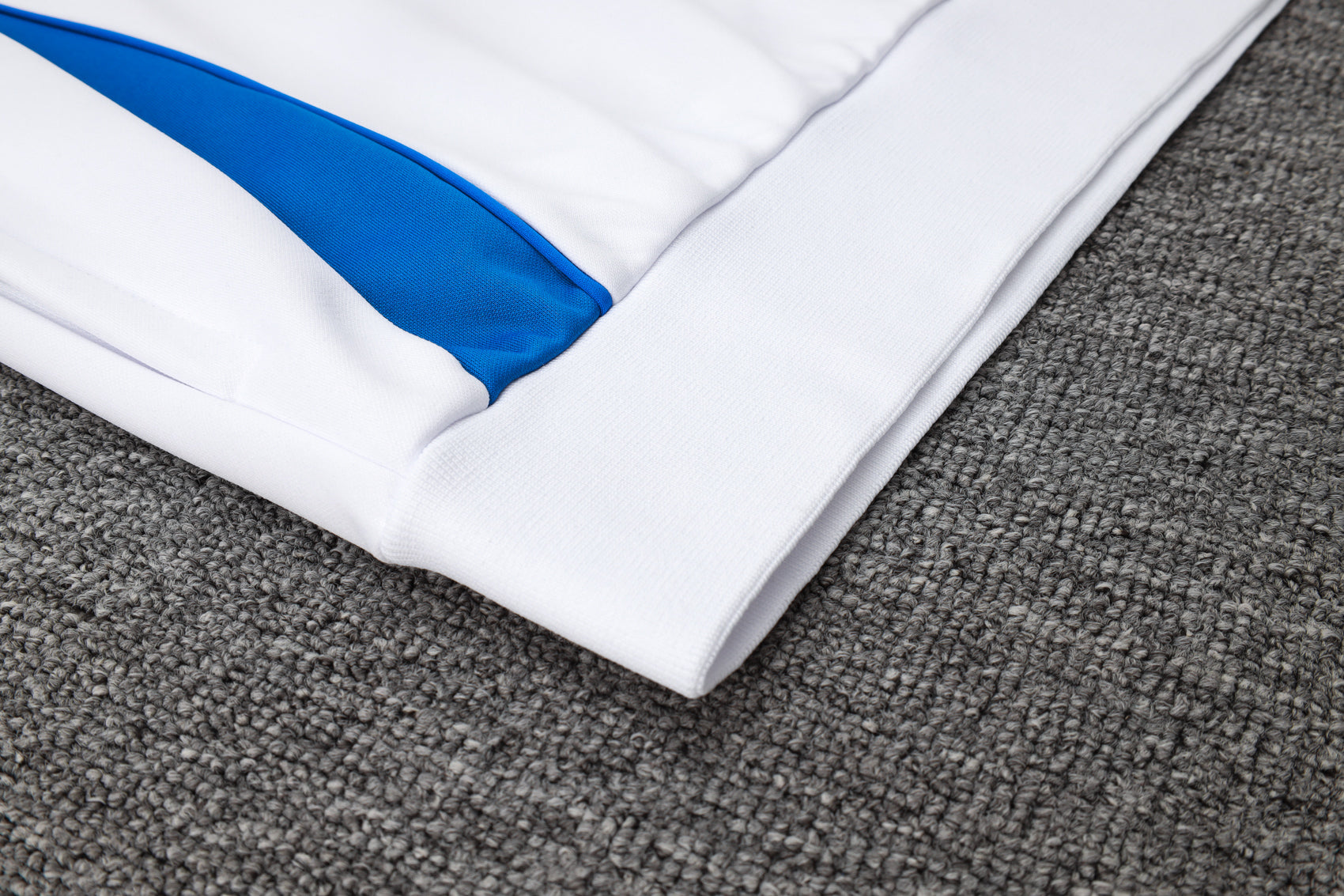 Italy White Tracksuit with Hood 2024/2025