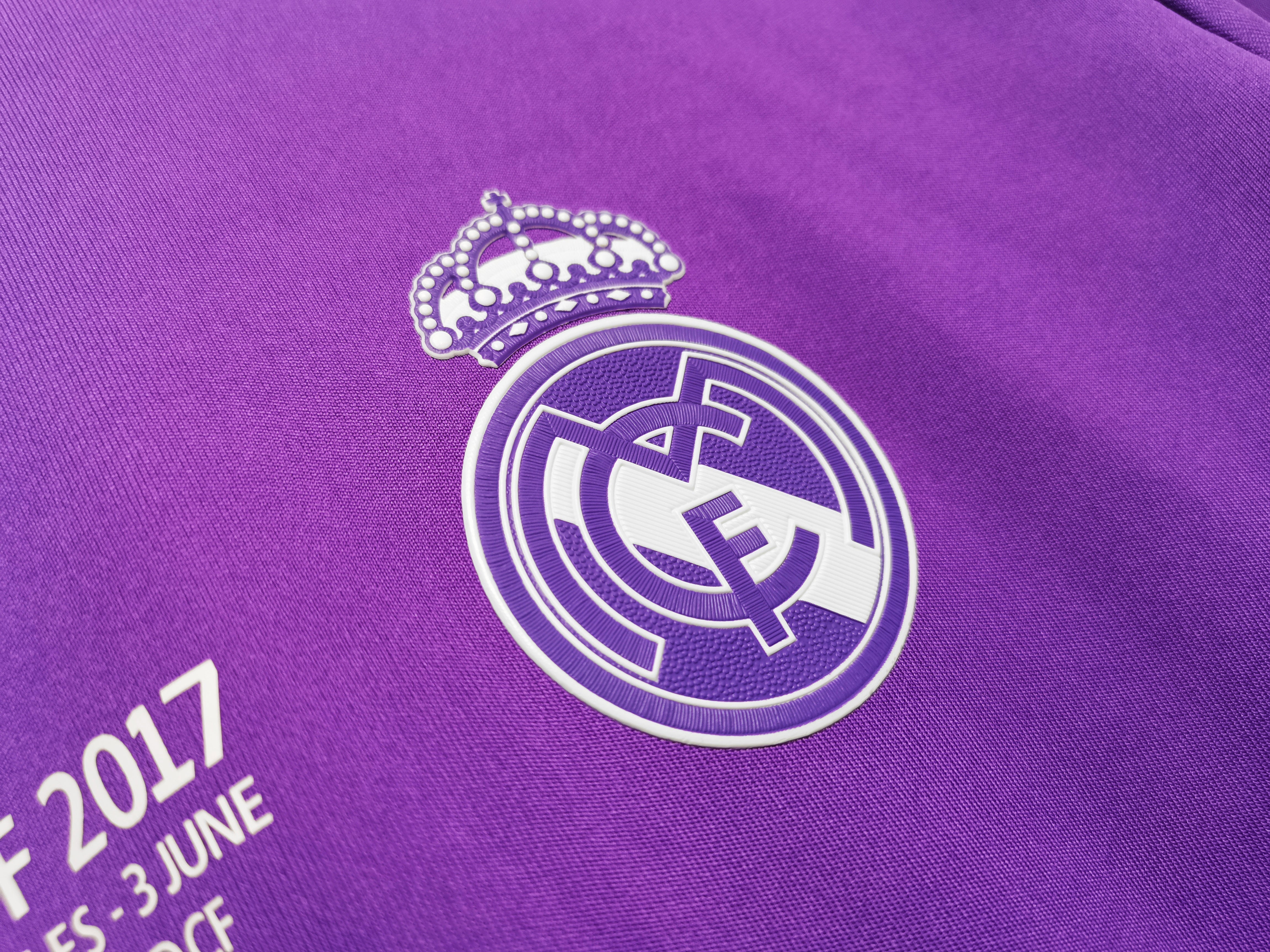 Real Madrid Retro Long Sleeve Jersey 2016/17
