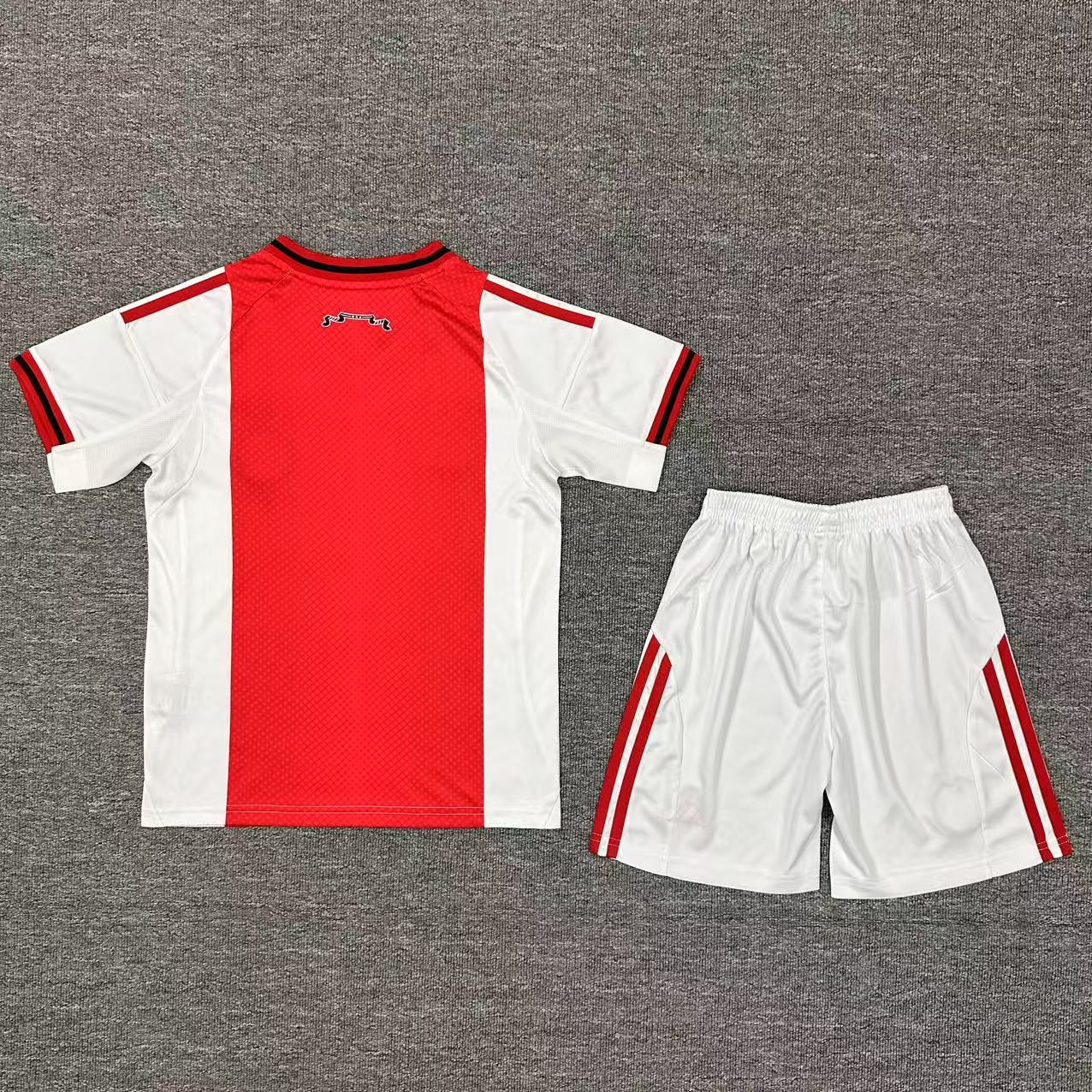 Milan Home Kids 2024/2025