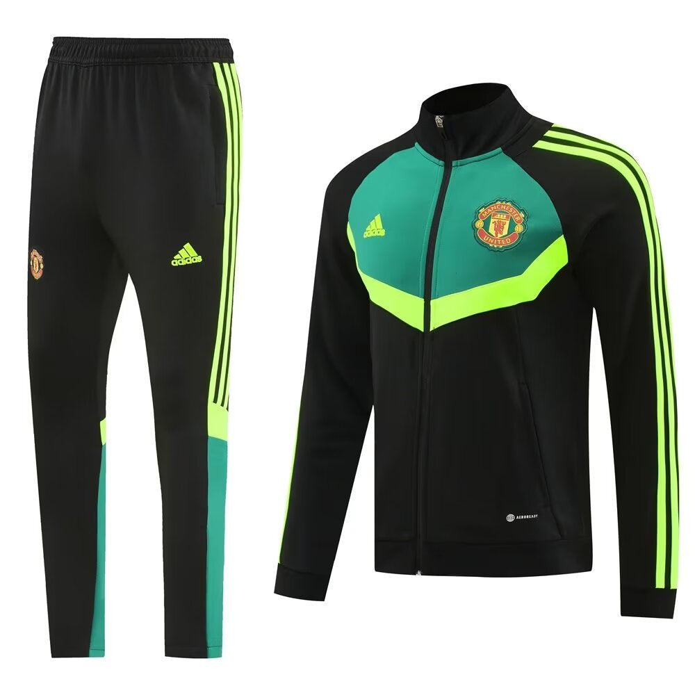Manchester United tracksuit 2024/2025