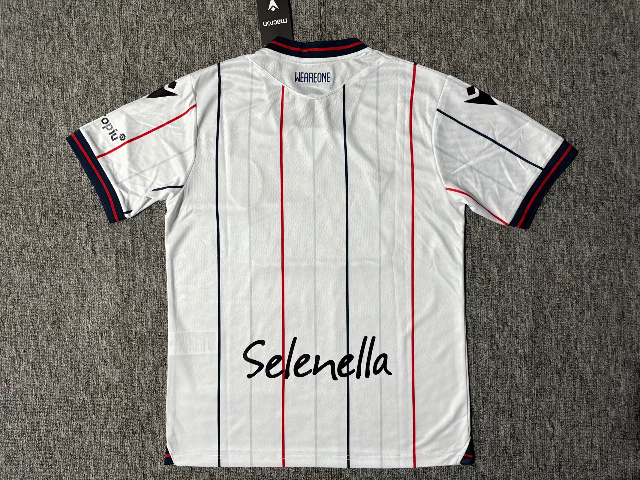 Bologna away 2025/2026