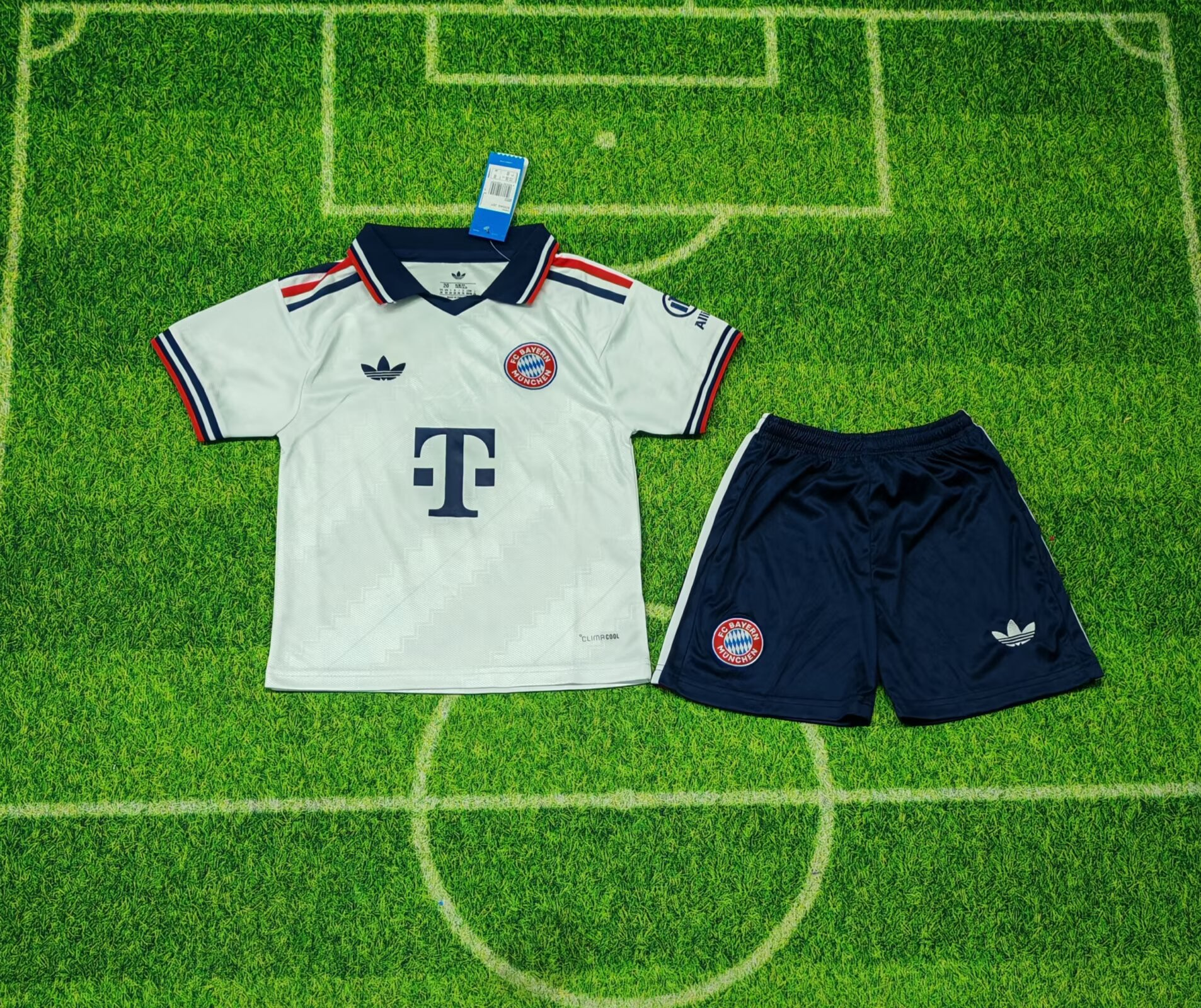 Bayern away Bambino 2026-27