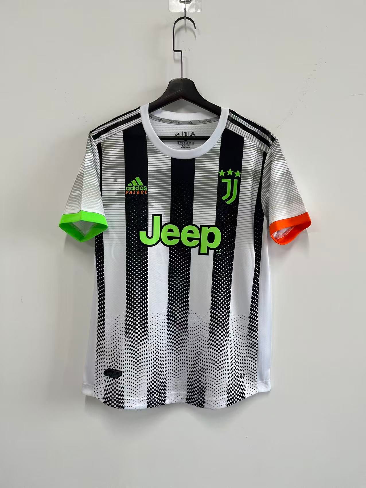 Juventus home 2019-20