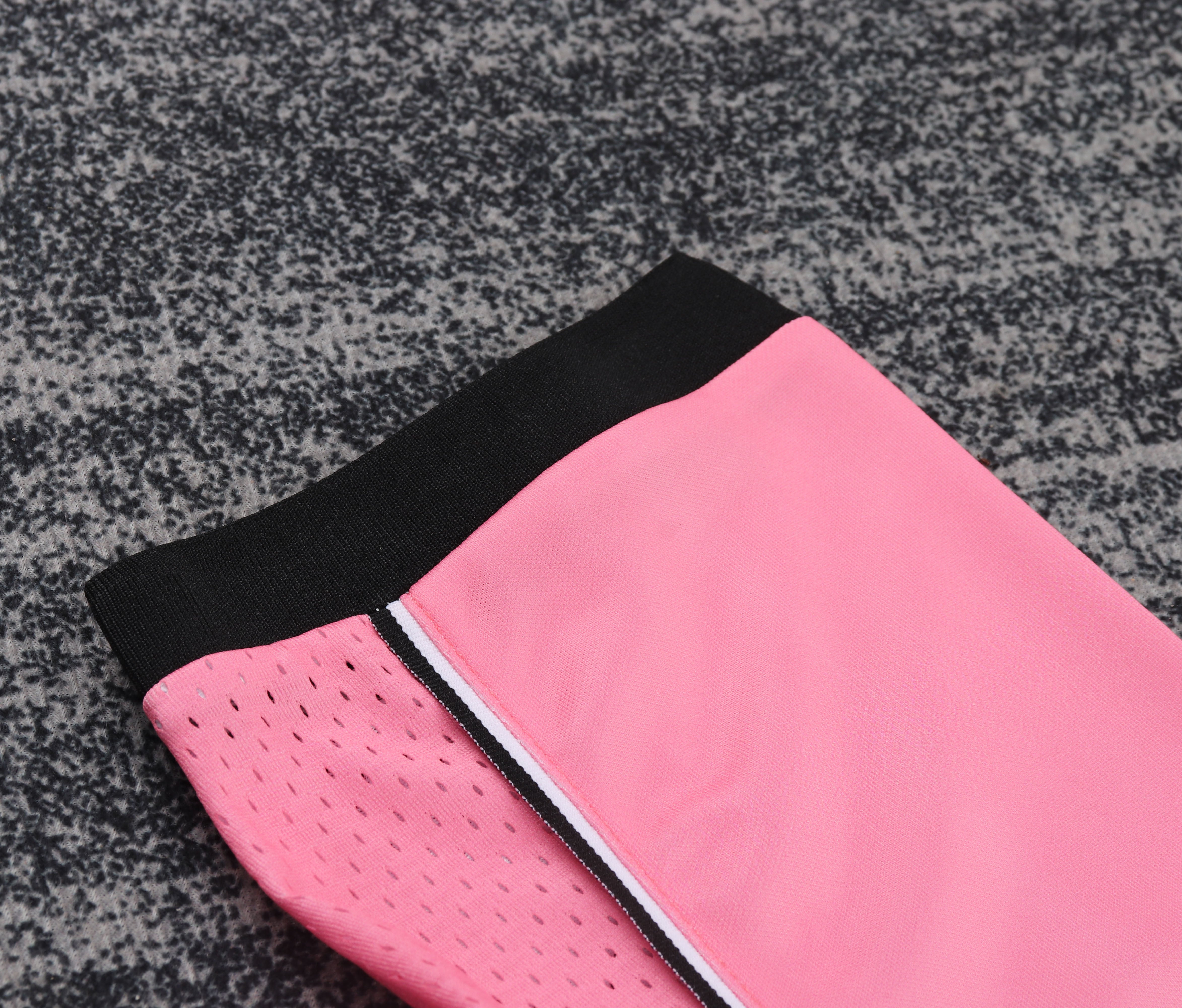 Juventus Away Centenario Rosa Retrò Bambino 1997/1998