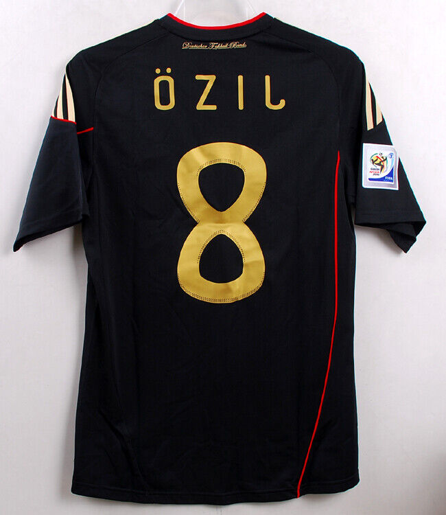 Alemania - Özil 2010