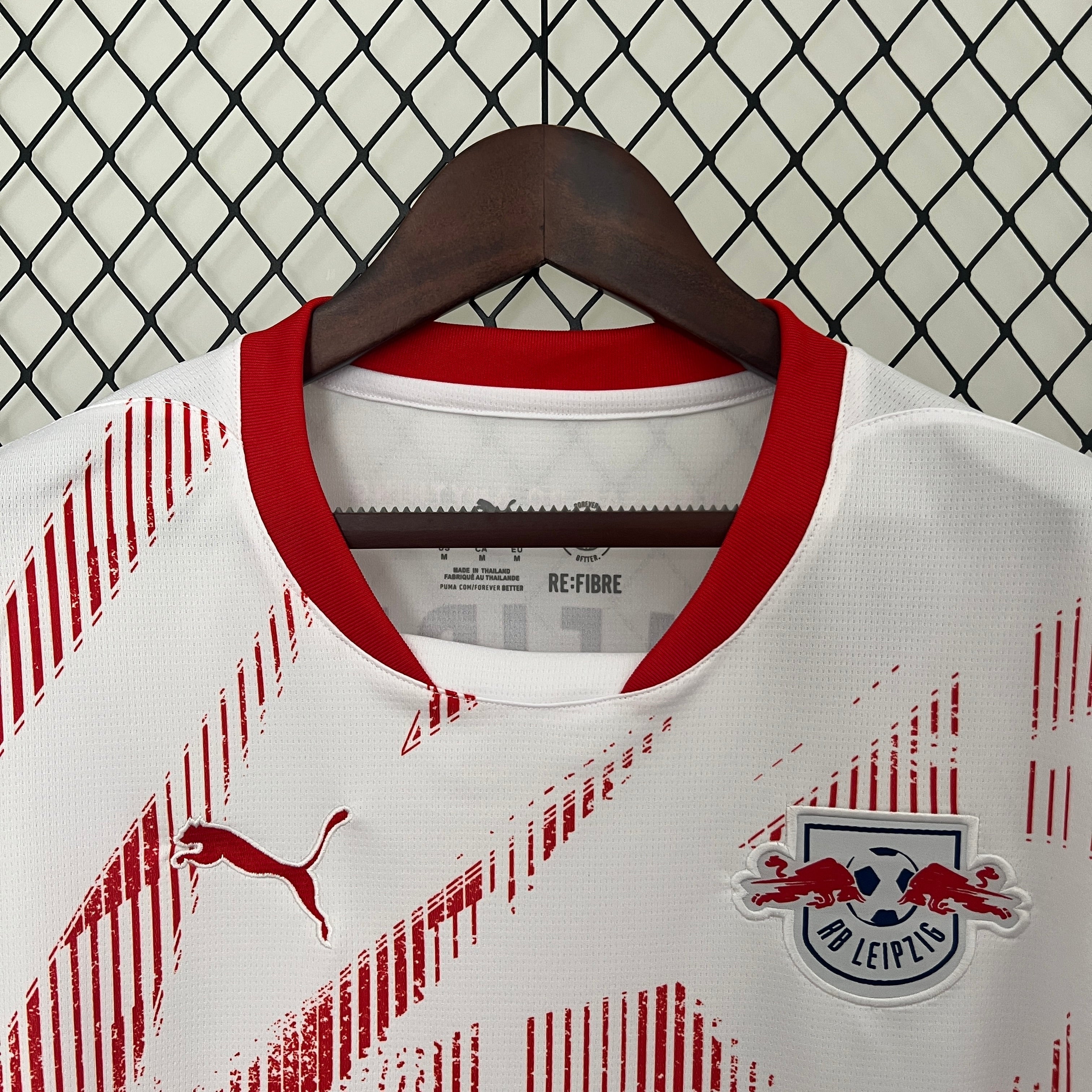 Leipzig home 2024/2025
