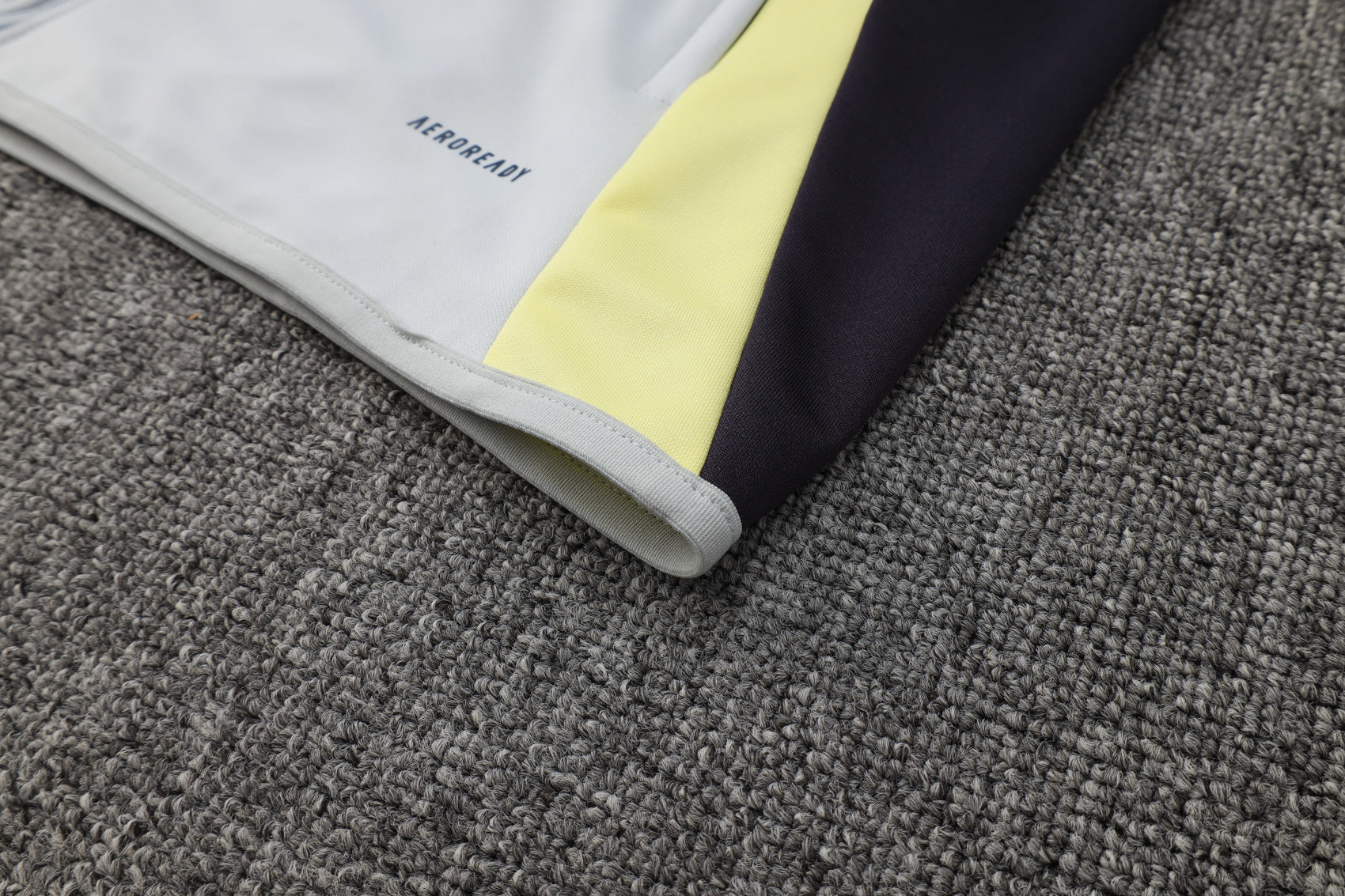 Tuta Juventus Zip Intera | Bianca, Nera, Gialla - Allenamento 2025/2026