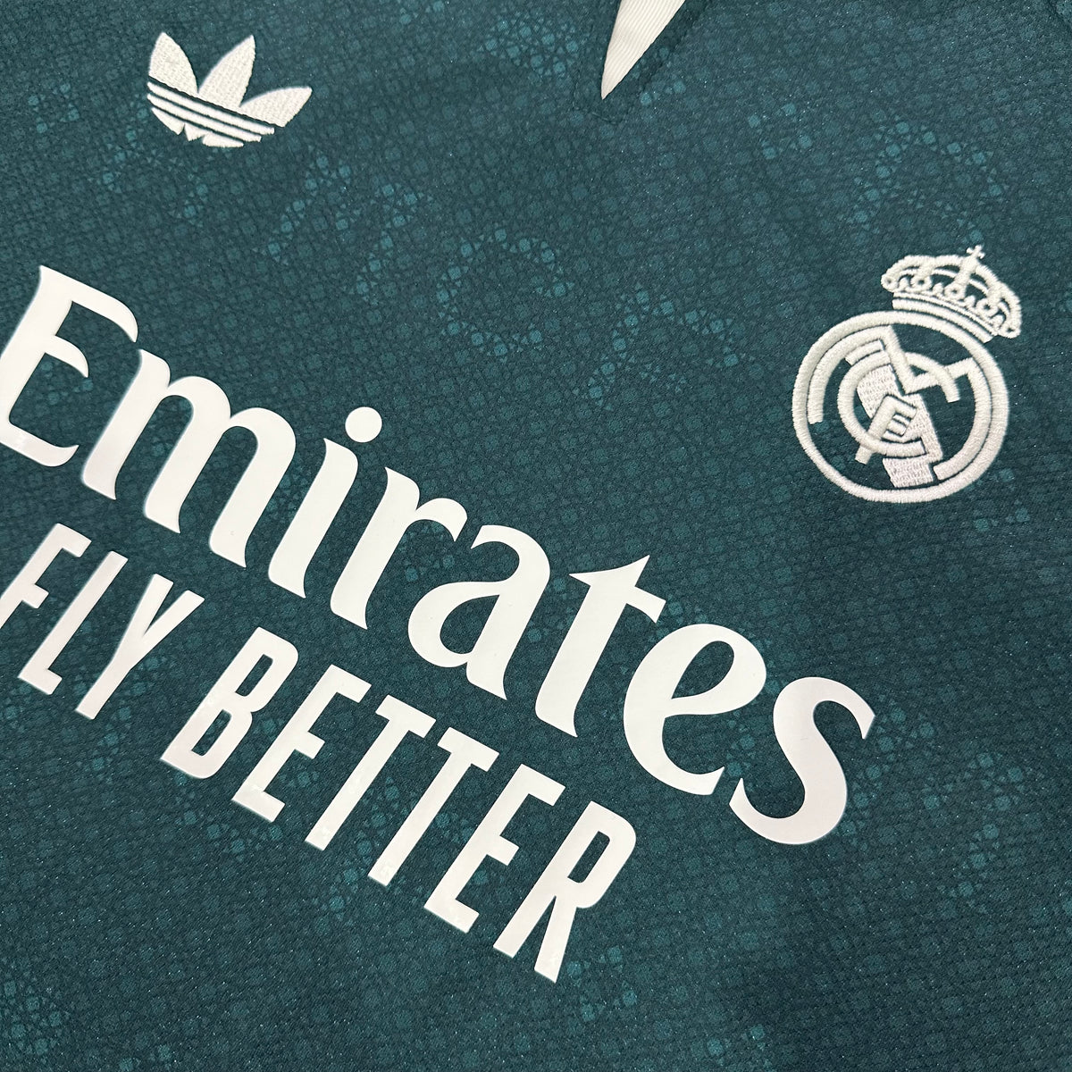 Real Madrid away 2026/27