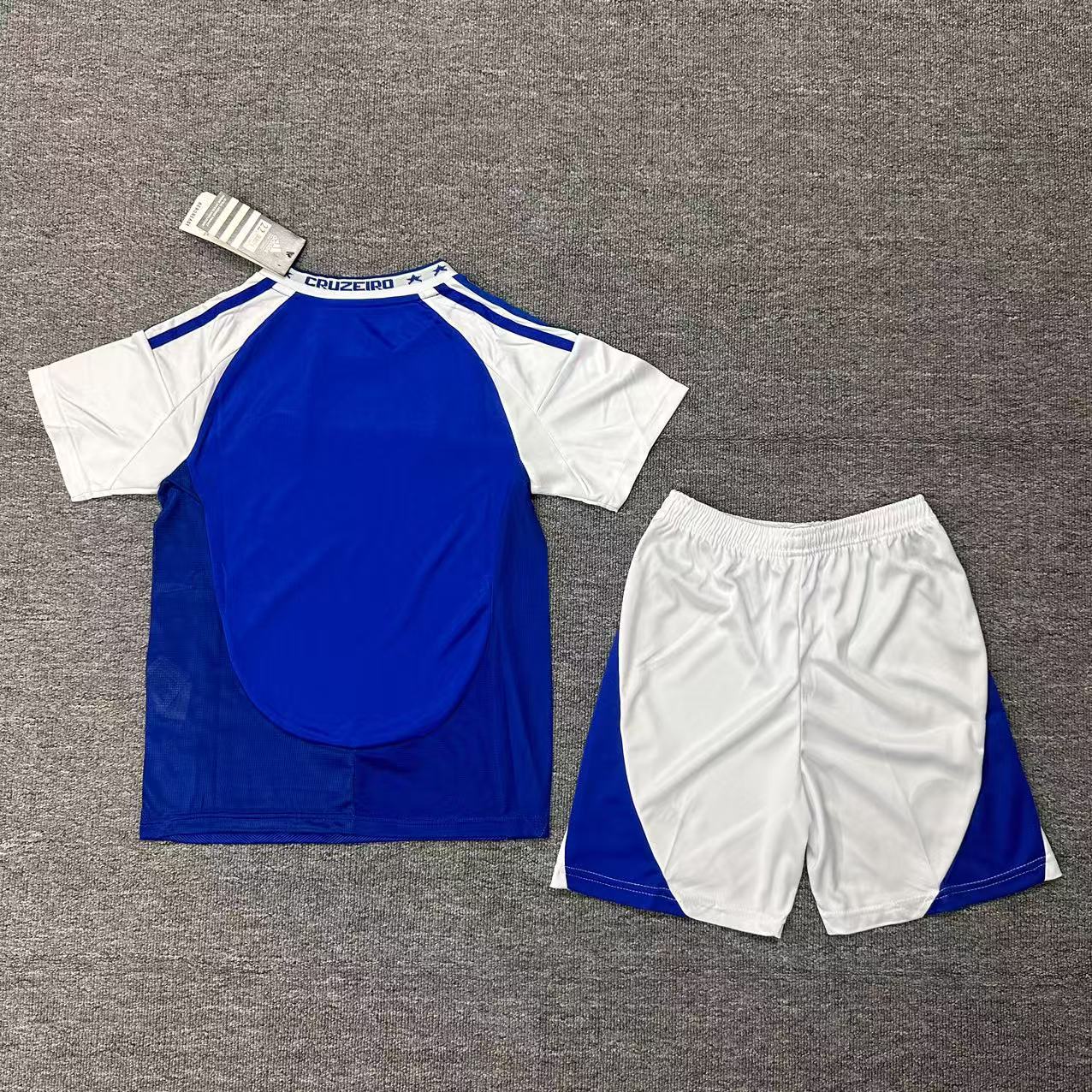 Milán Local Infantil 2024/2025