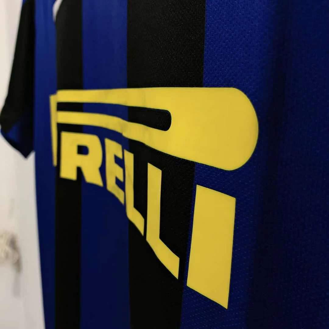 Adriano - Inter home 2008-09