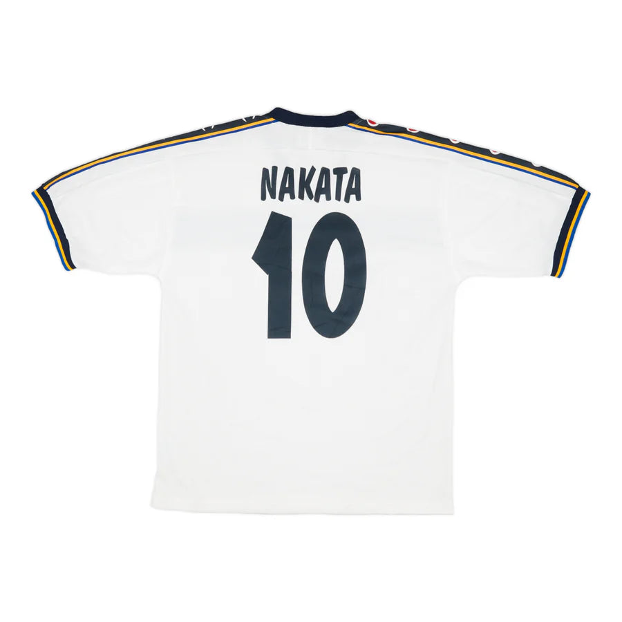 Nakata - Parma 2001-2002