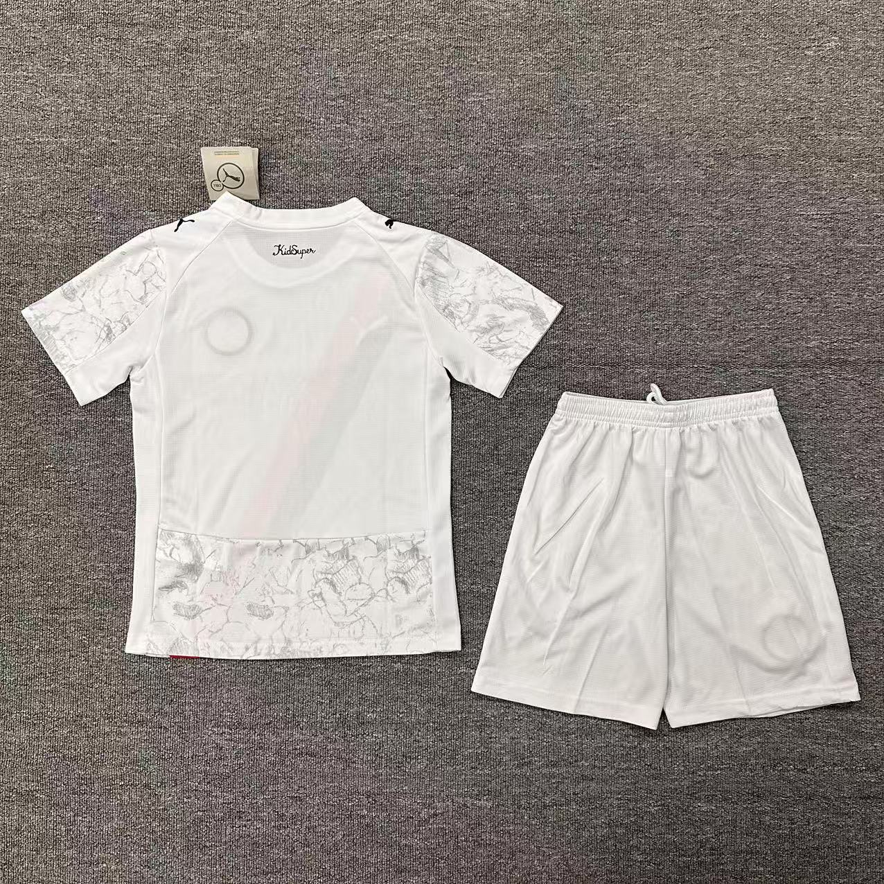 Milan Home Kids 2024/2025