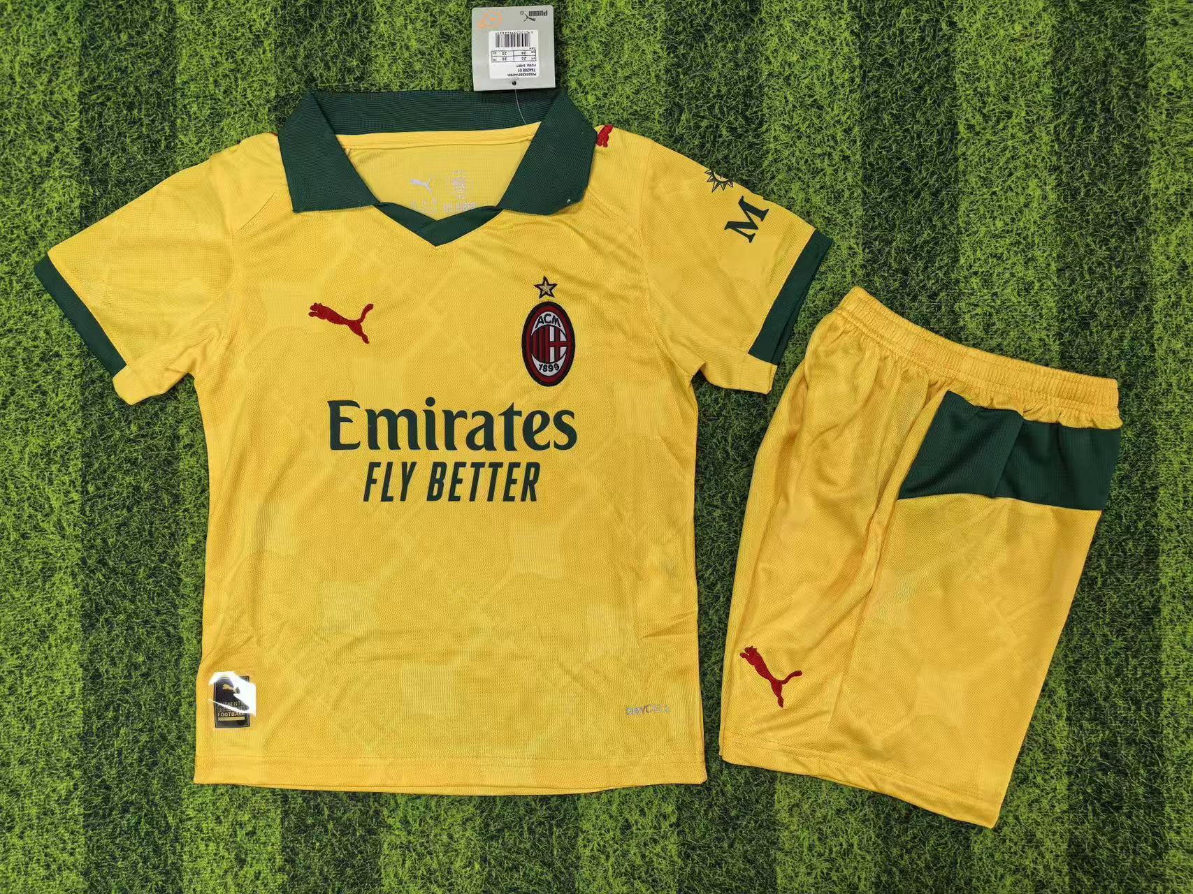 Milán Local Infantil 2024/2025