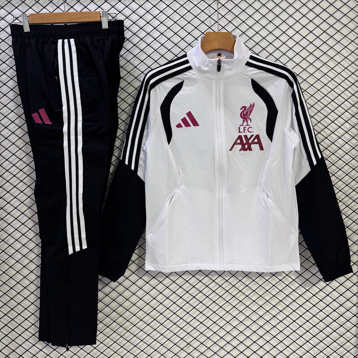 Tuta Liverpool Bianco 2027
