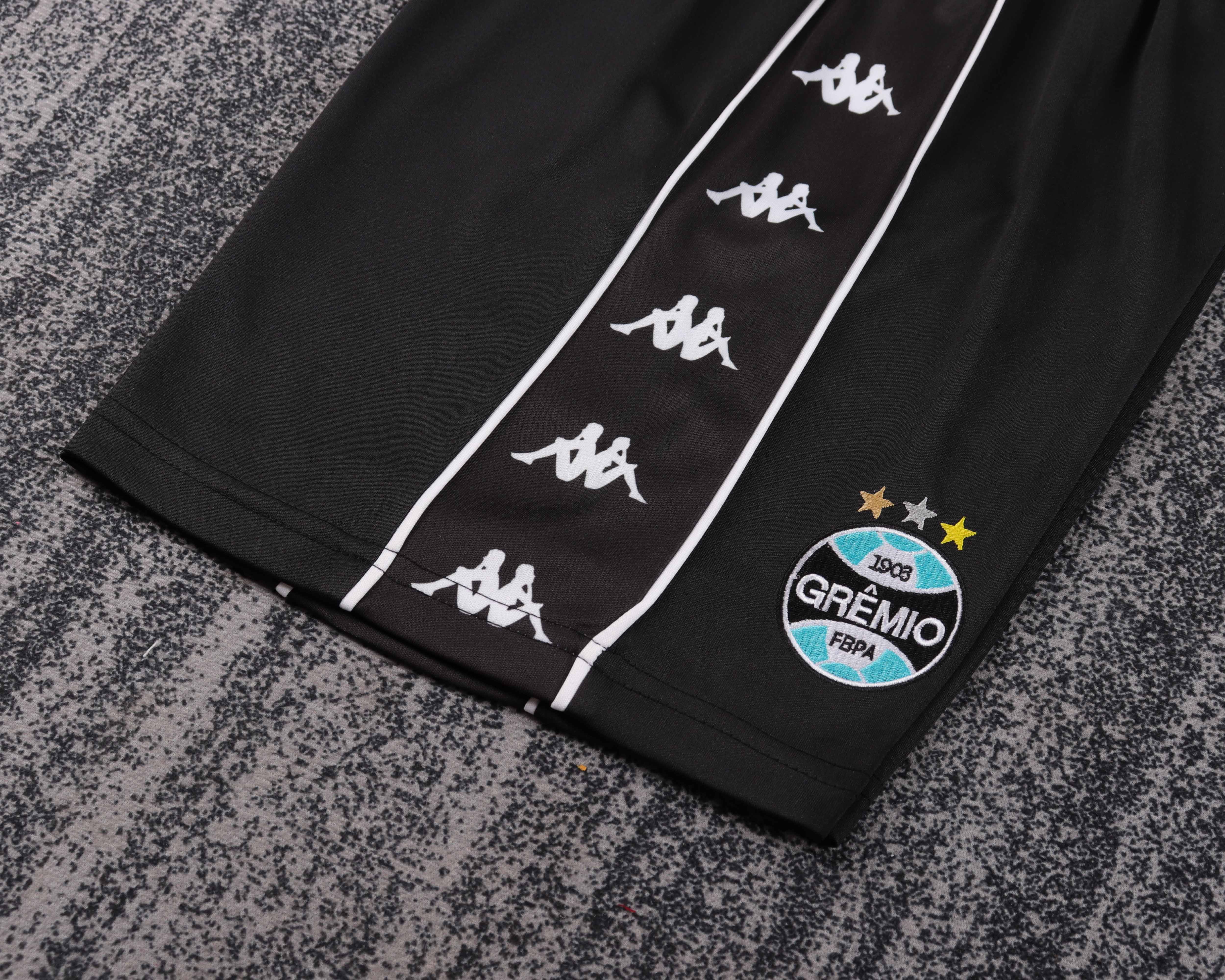 Gremio Retro 2000 Bambino