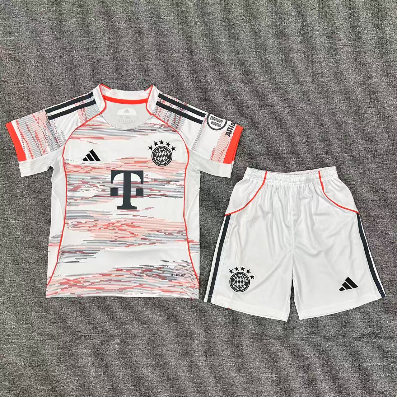 Milán Local Infantil 2024/2025