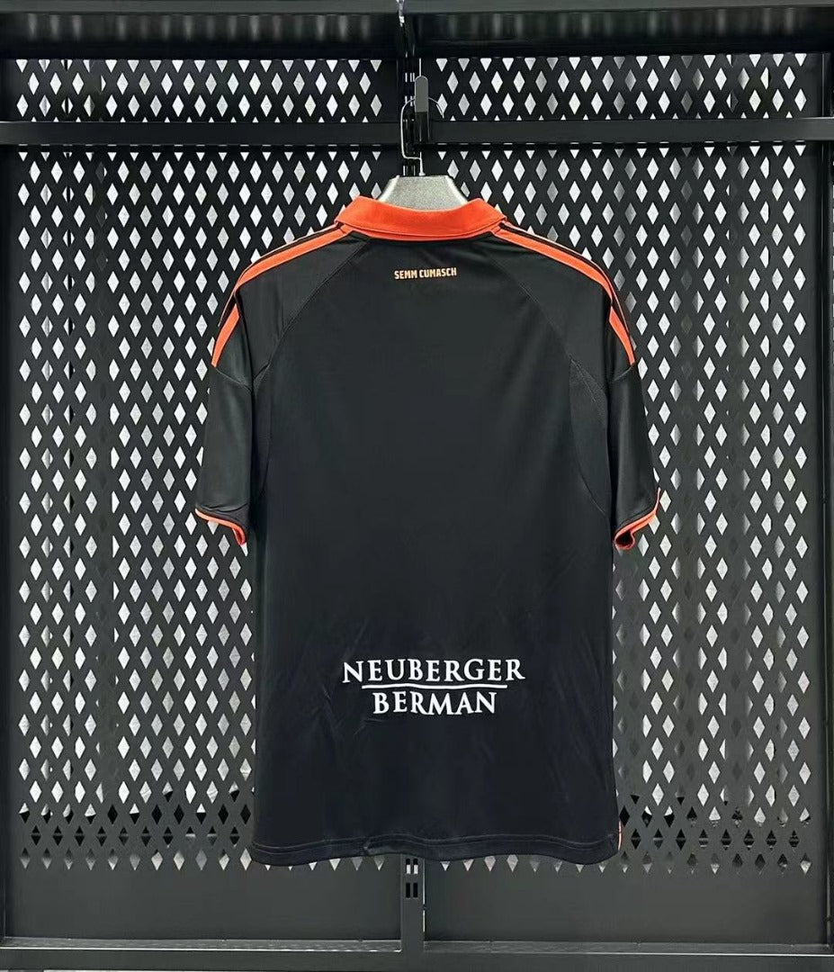 Como Third Adulto 2025/2026