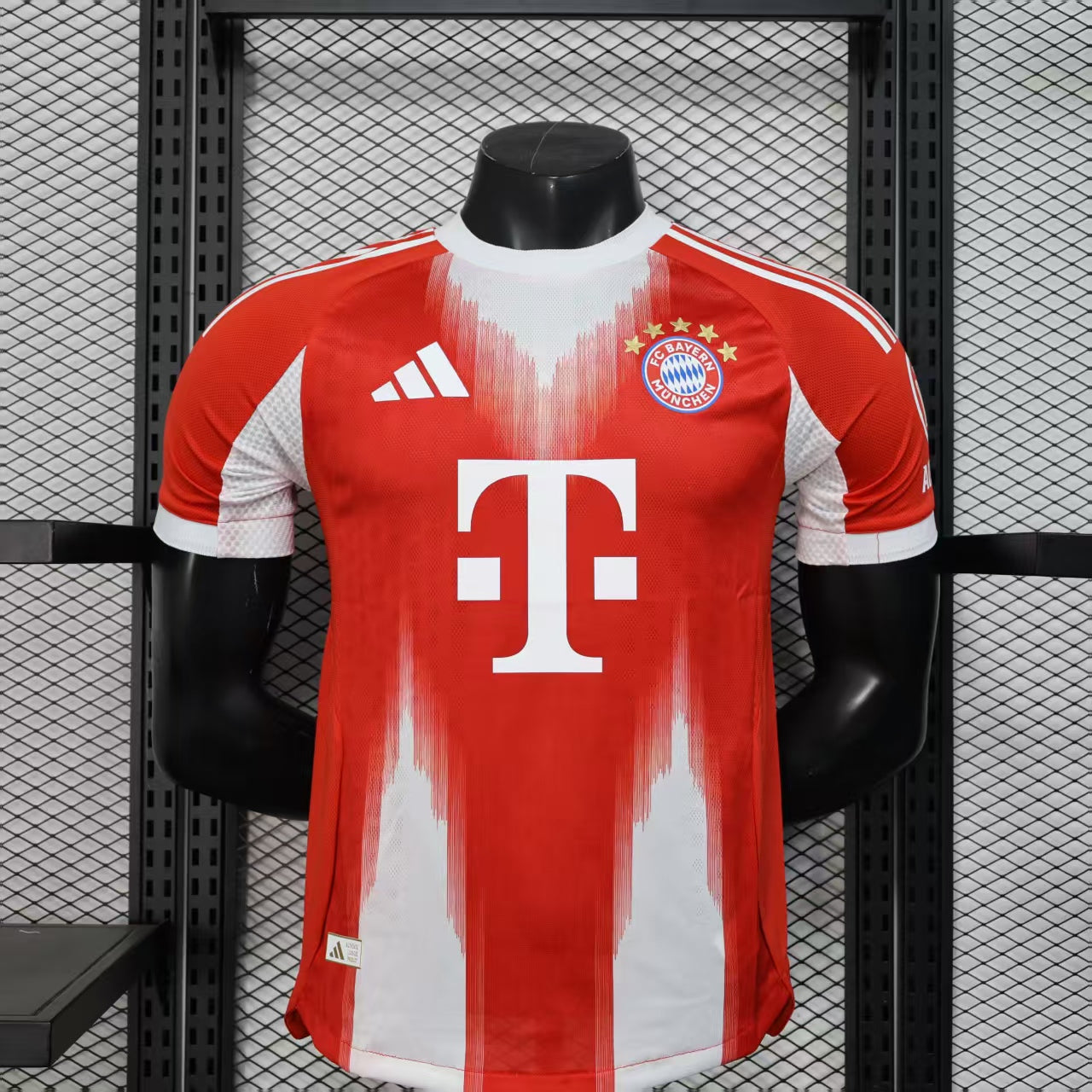 Bayer Monaco home 2025/26