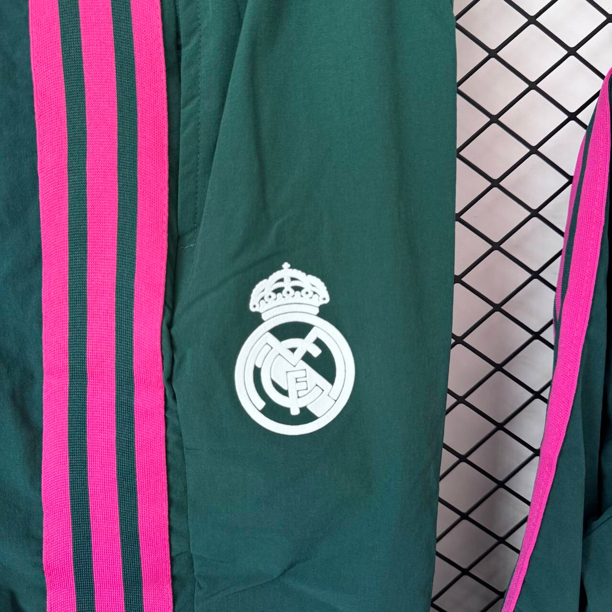 Tuta Real Madrid Verde 2027