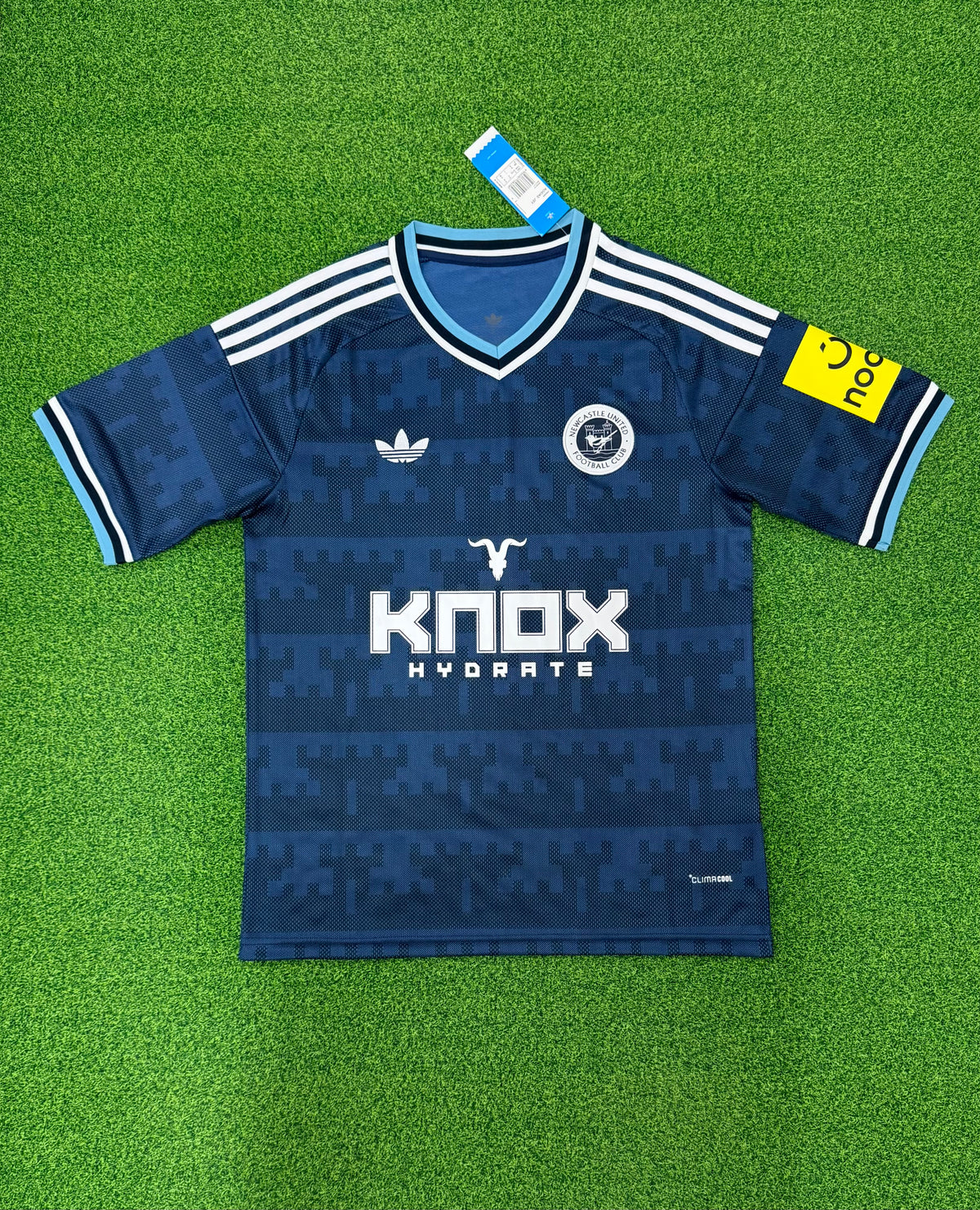 Newcastle United away 2026-27