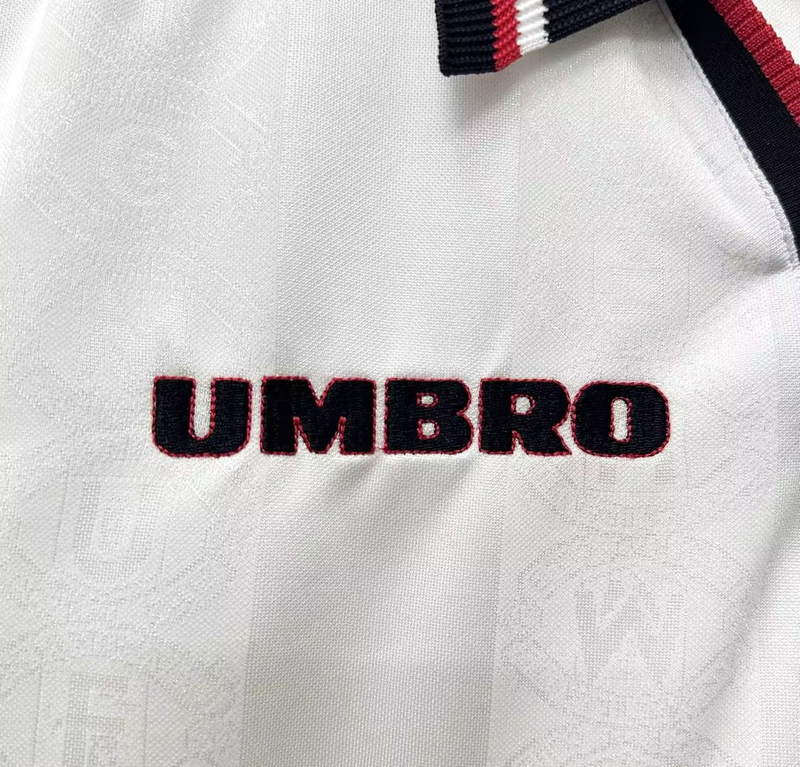 Giggs - Manchester United 1998 white