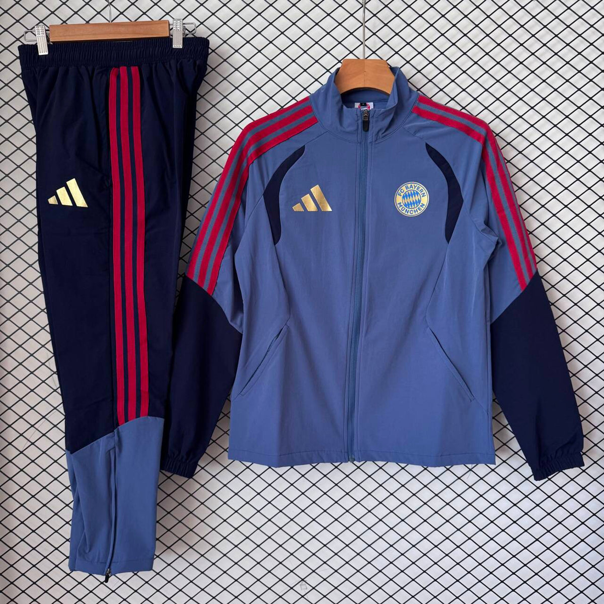 Tuta Bayern Monaco Blu 2027
