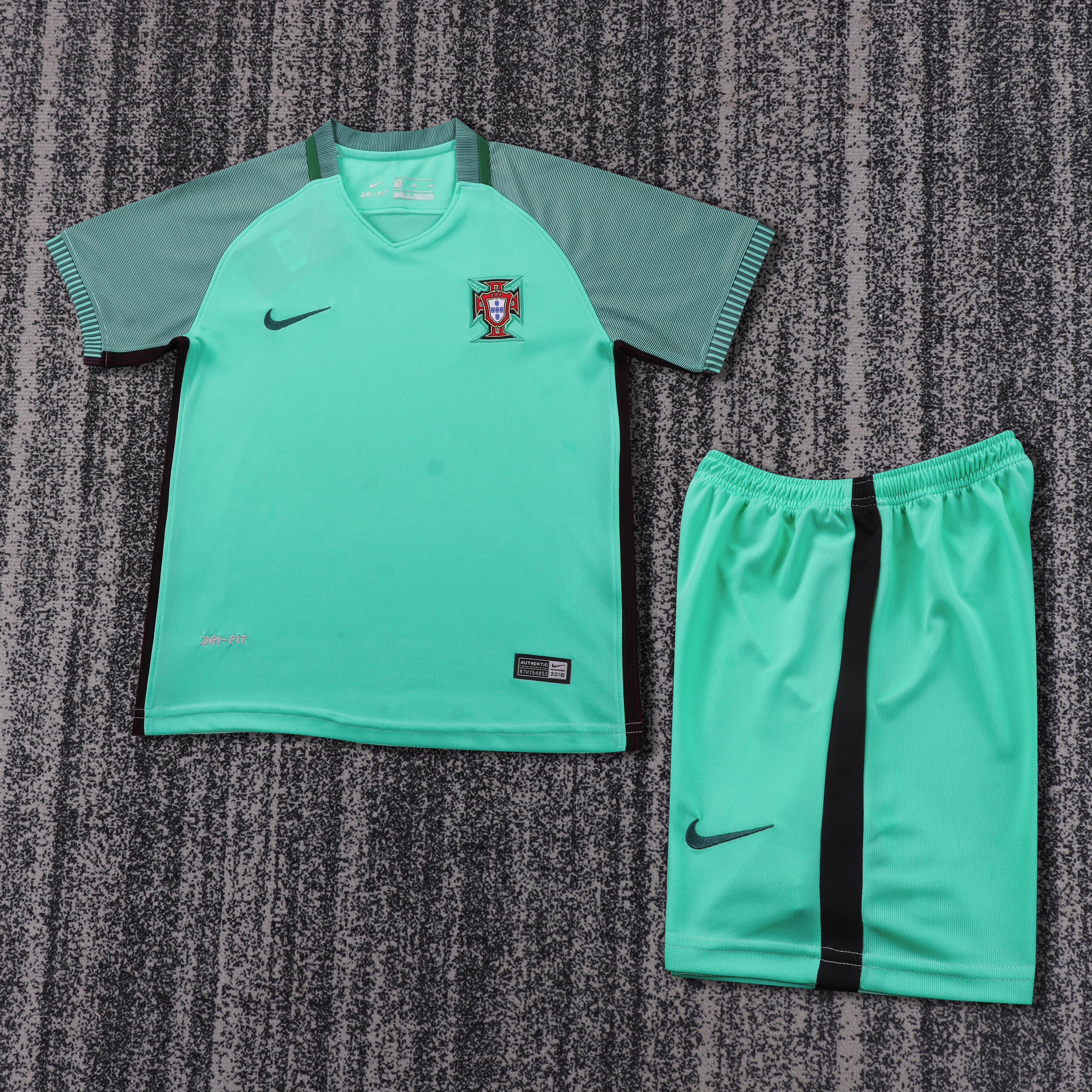 Portogallo verde Retro 2016 Bambino