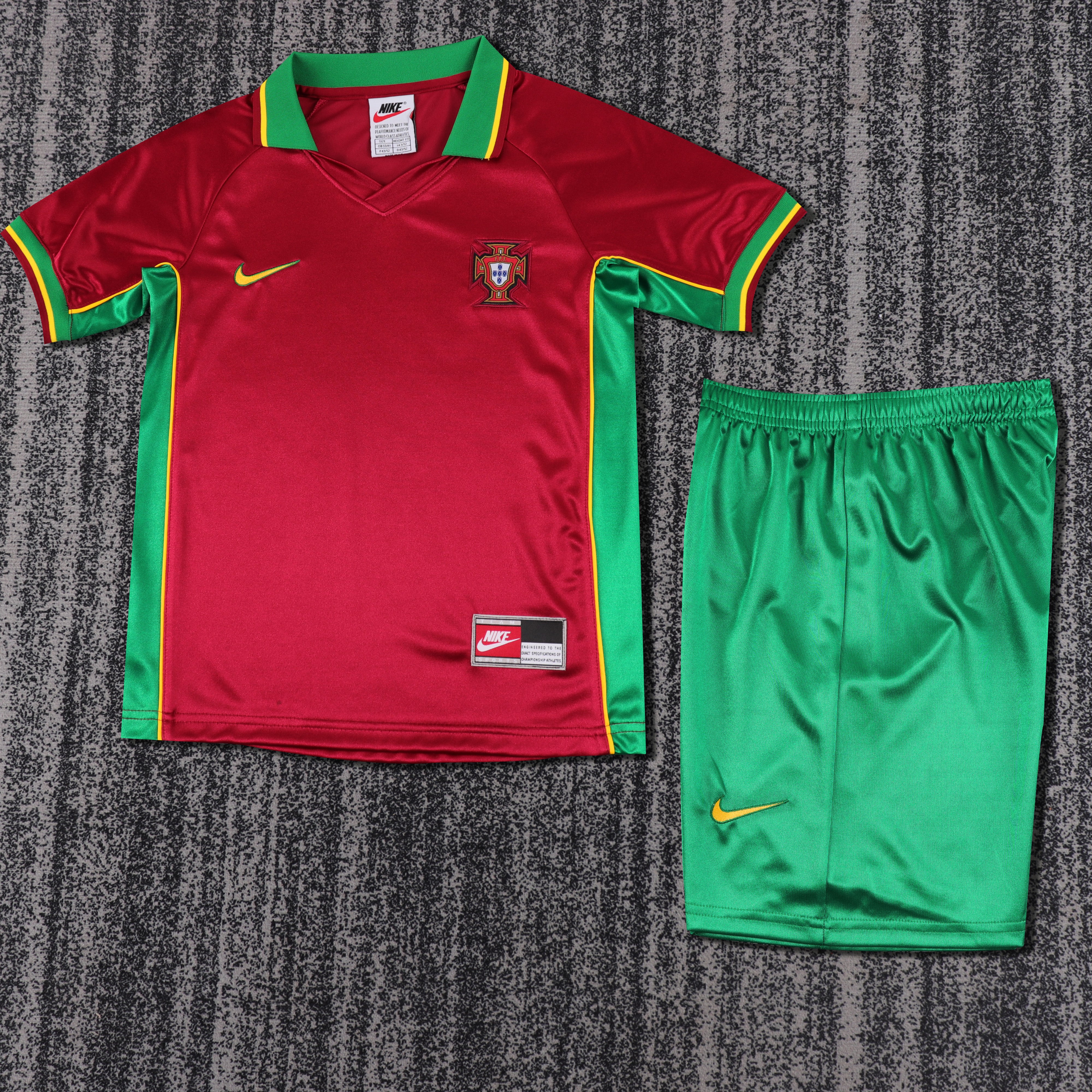 Portogallo Retro 1998 Bambino